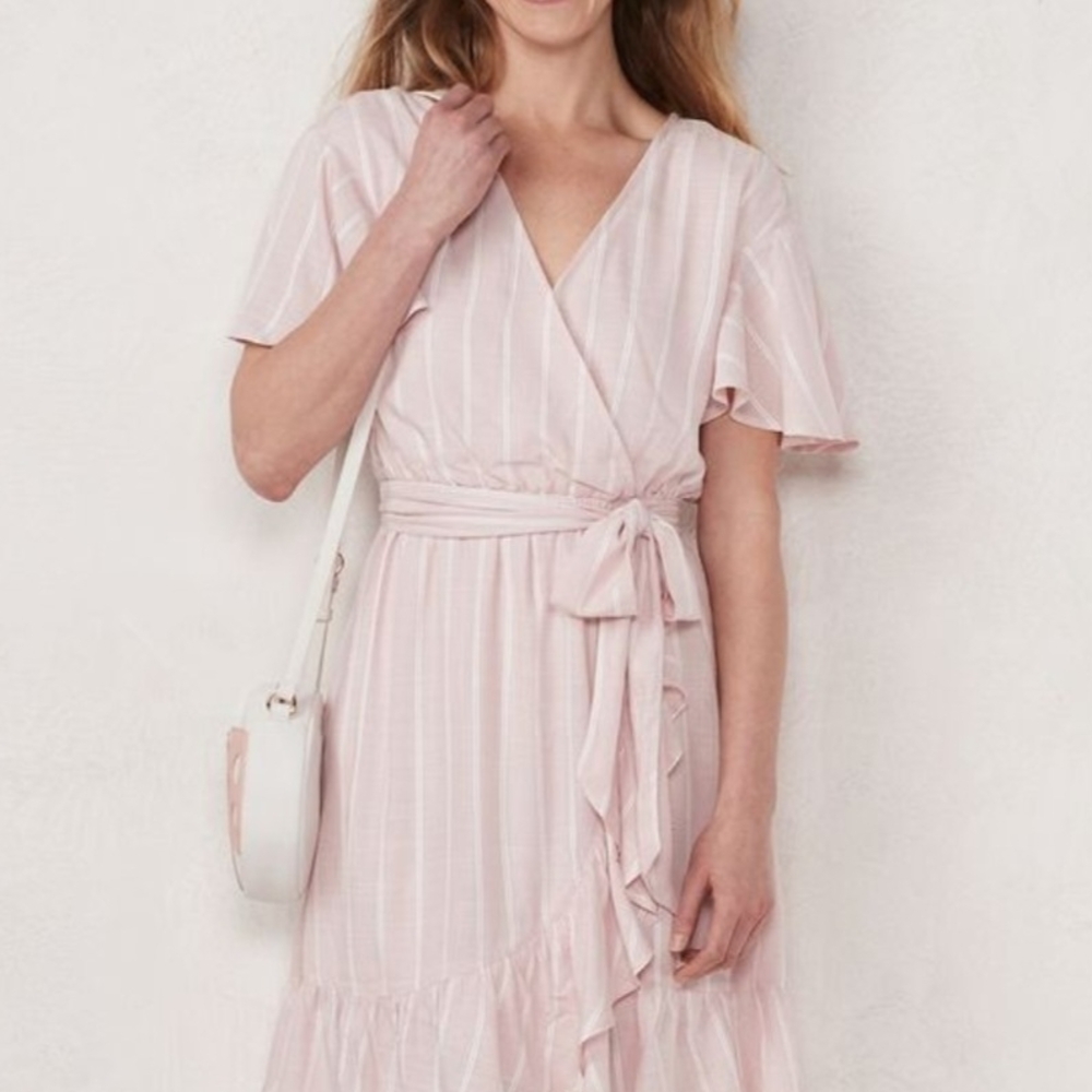 Elegant Pink Wrap Dress